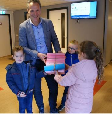https://culemborg.sp.nl/nieuws/2022/09/petitie-voor-speeltuin-johan-van-oldebarneveltstraat